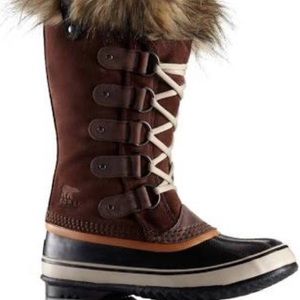 SOREL Women's Joan of Arctic Insulated Waterproof Winter Boots Size 6 Trendy